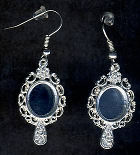 hand%20mirror%20earrings.jpg?13324591396